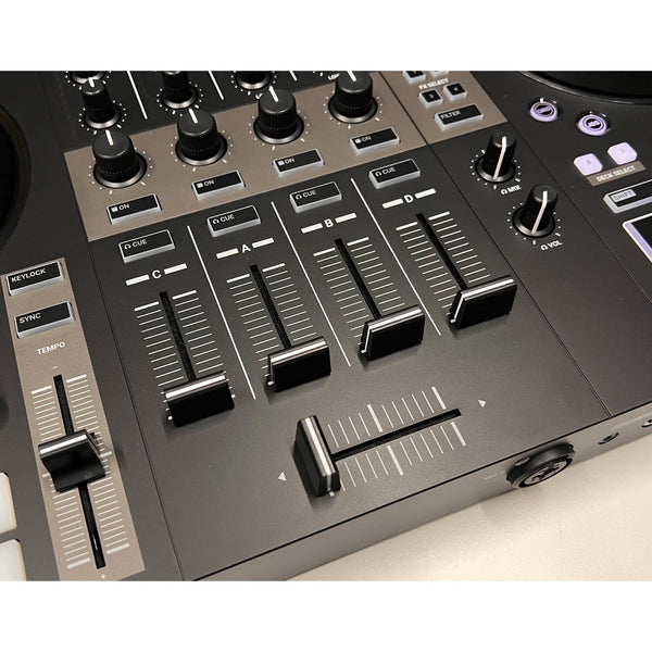 Native Instruments Traktor Kontrol S3 (B-Stock)